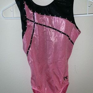 GK pink leotard